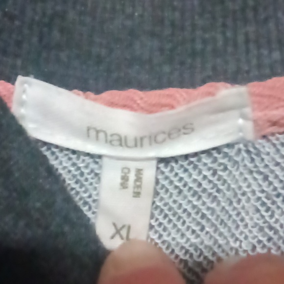 Maurices "Oh Deer" XL gray sweat shirt with pink lace deer pattern - Picture 13 of 14